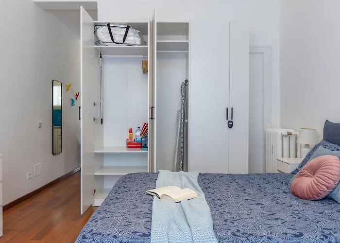 Stradivarius House - Carozzi Apartments